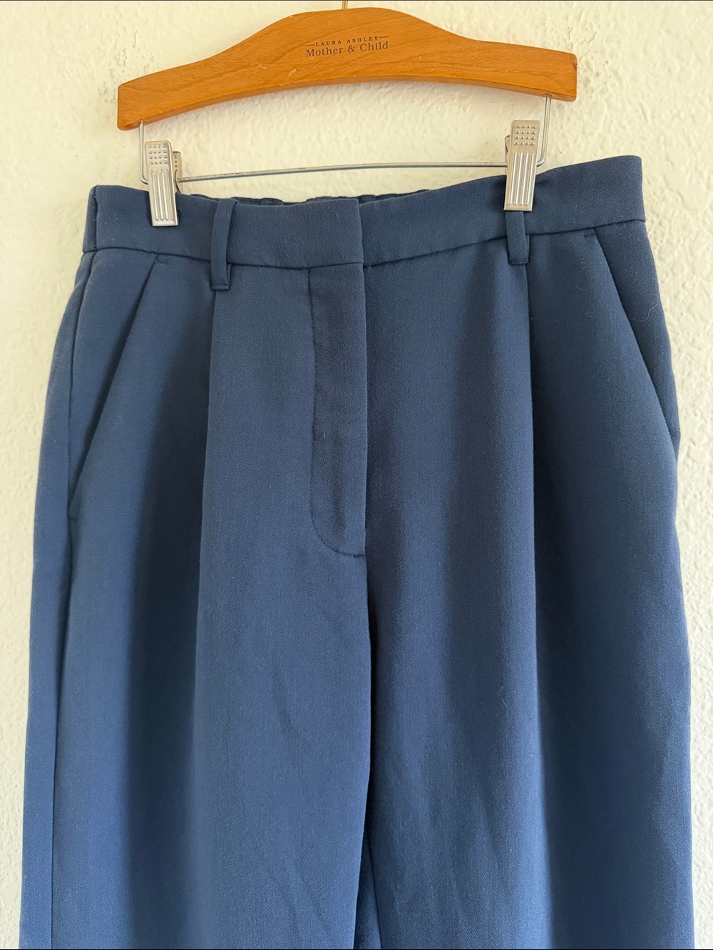 Abercrombie & Fitch Quinn Tailored Straight Pant Navy size 26 / 2 - Picture 6 of 8